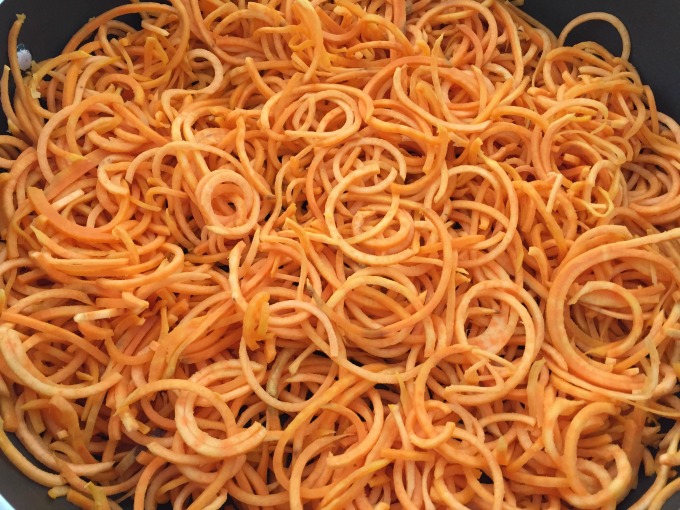 noodles-in-pan